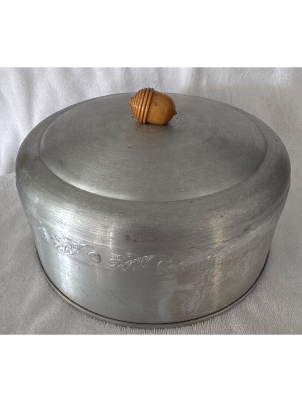 Vintage Aluminum Cake Carrier COVER Acorn Handle & Embossed Leaf Design